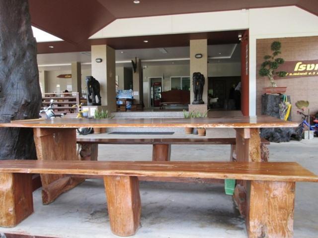 Porn 3 Hotel Khon Kaen Exterior foto